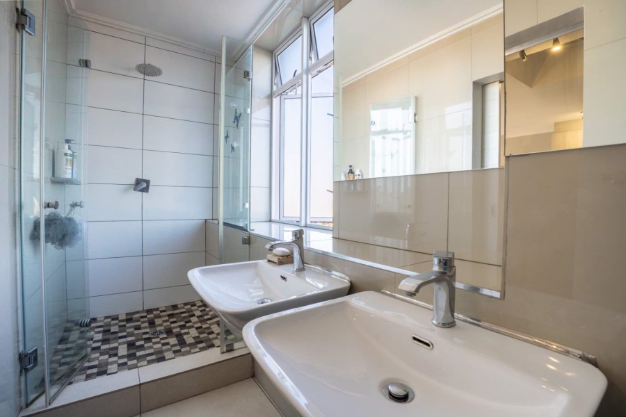 2 Bedroom Property for Sale in Durbanville Western Cape